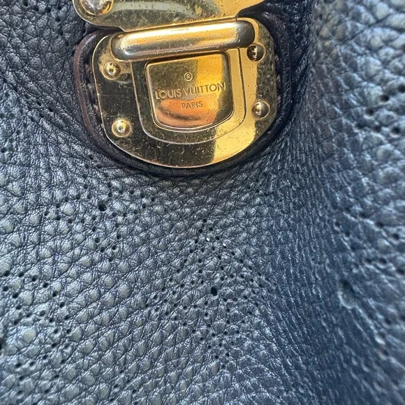 Louis Vuitton Black Leather Tote - Make Me An Offer! - Picture 4 of 16